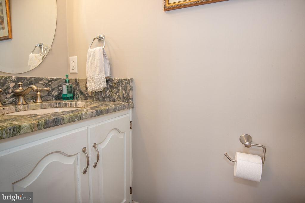 FAIRTHORNE - Residential