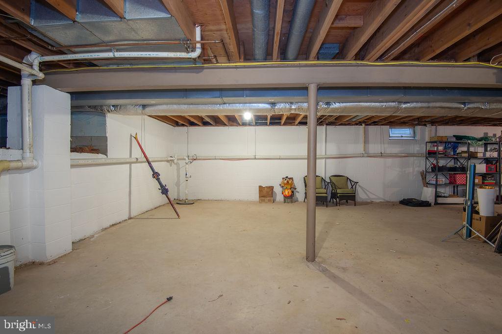 FAIRTHORNE - Residential