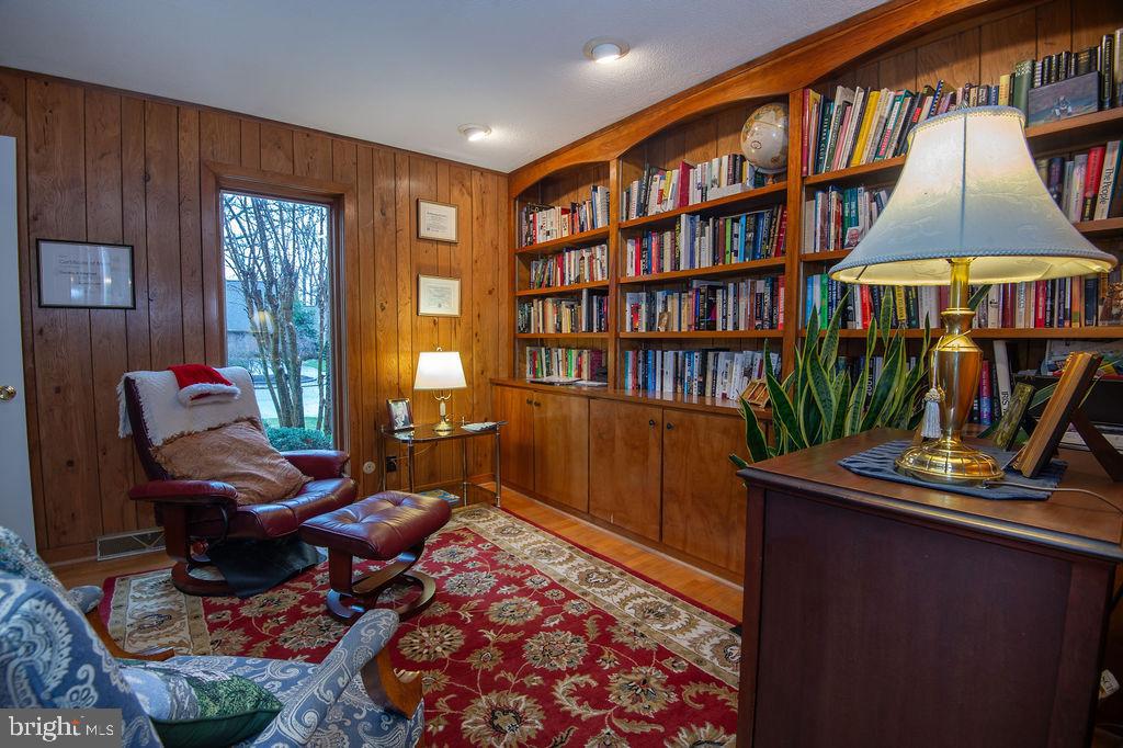 FAIRTHORNE - Residential