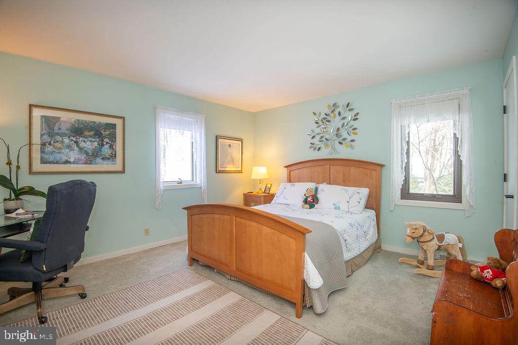 FAIRTHORNE - Residential