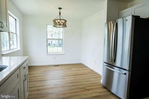 Tiny photo for 752 Slate Court, SEWELL, NJ 08080 (MLS # NJGL2071700)
