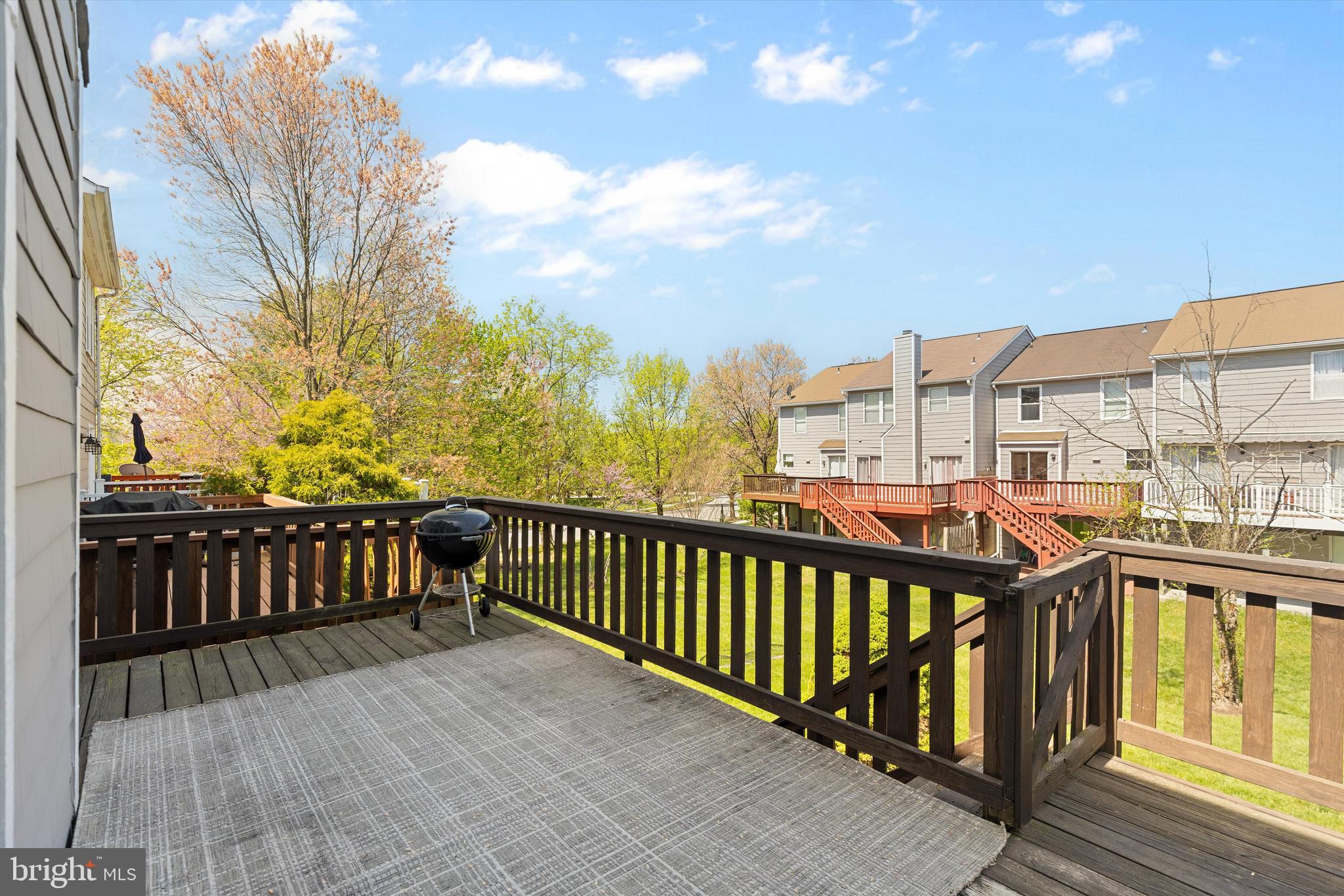 WOODLAND VILLAGE - Residential