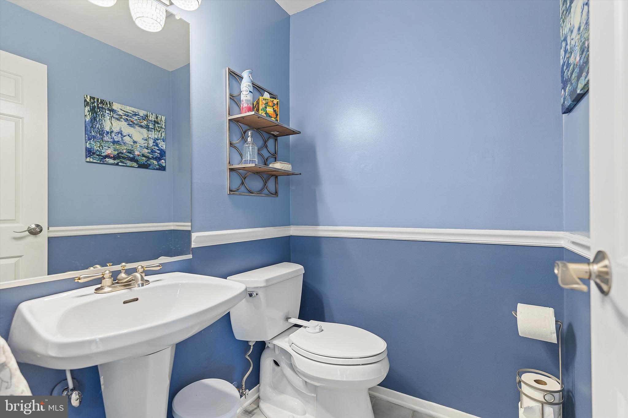 WOODLAND VILLAGE - Residential