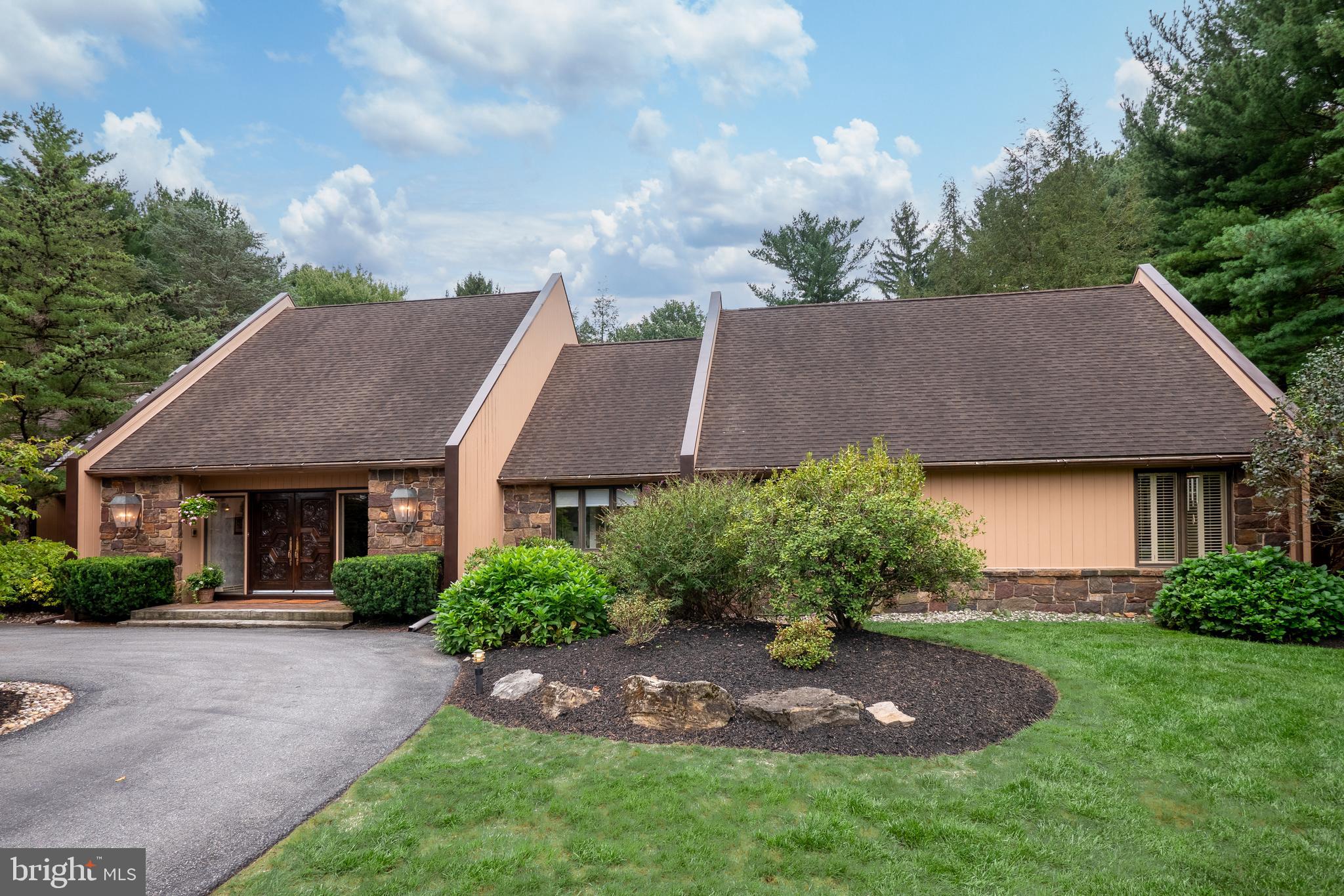 3540 FOX RUN DRIVE