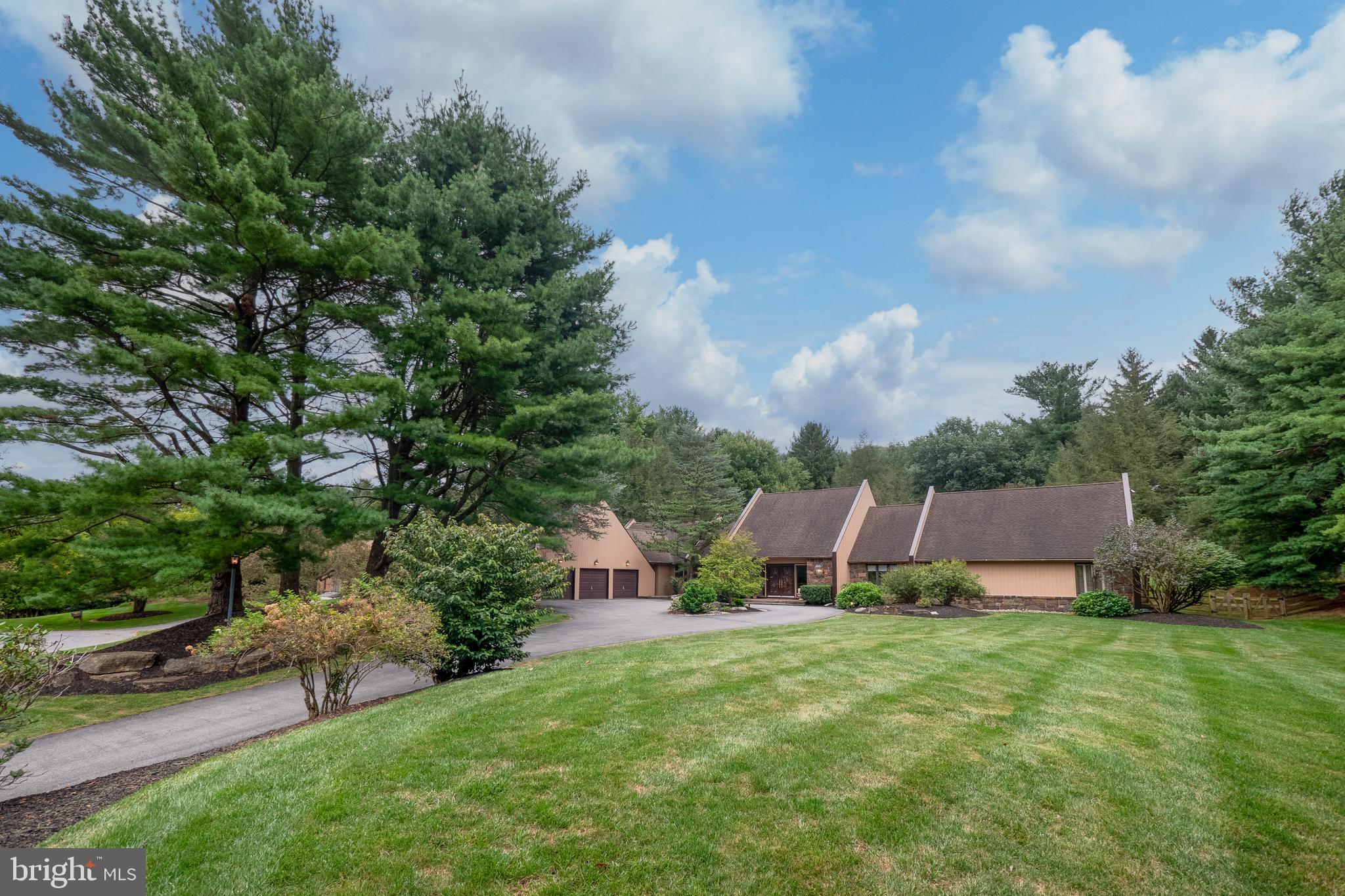 3540 FOX RUN DRIVE