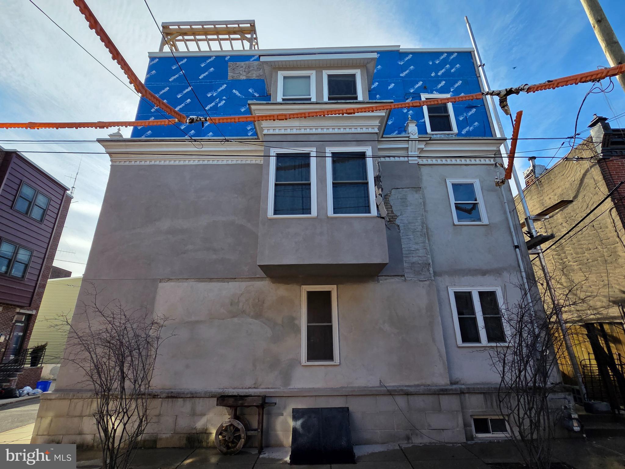 DICKINSON NARROWS - Residential