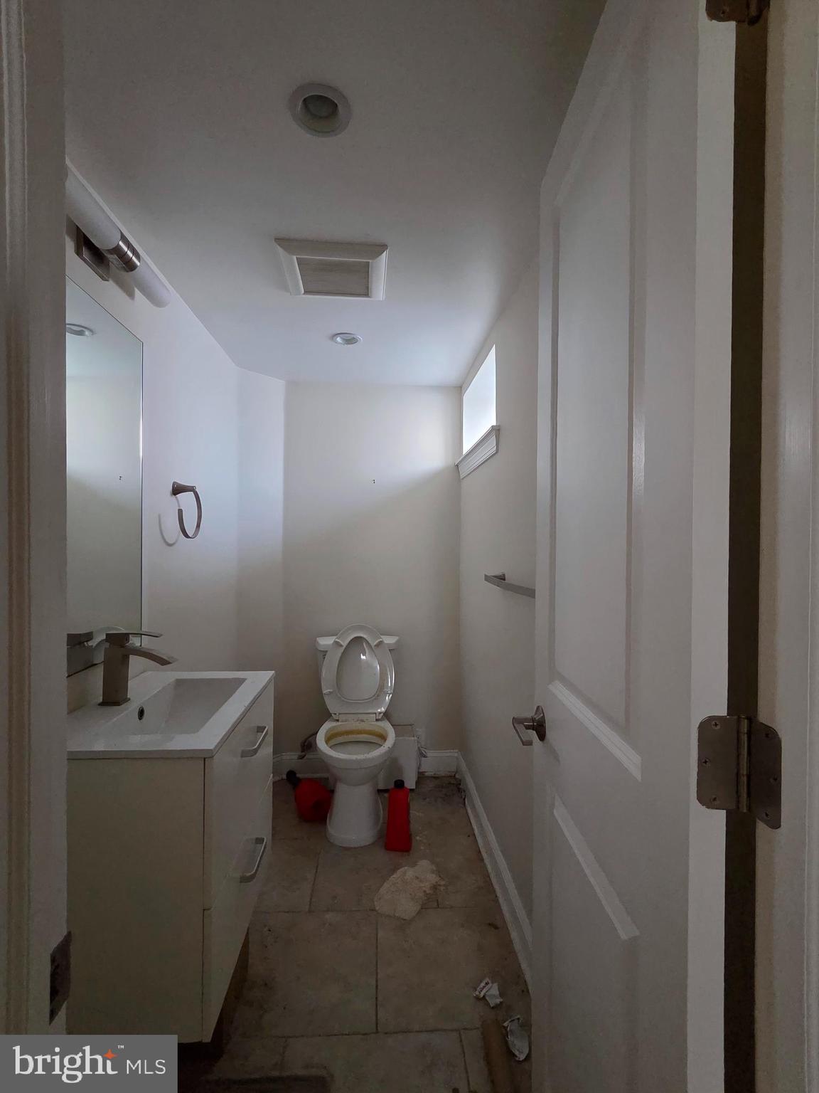 DICKINSON NARROWS - Residential