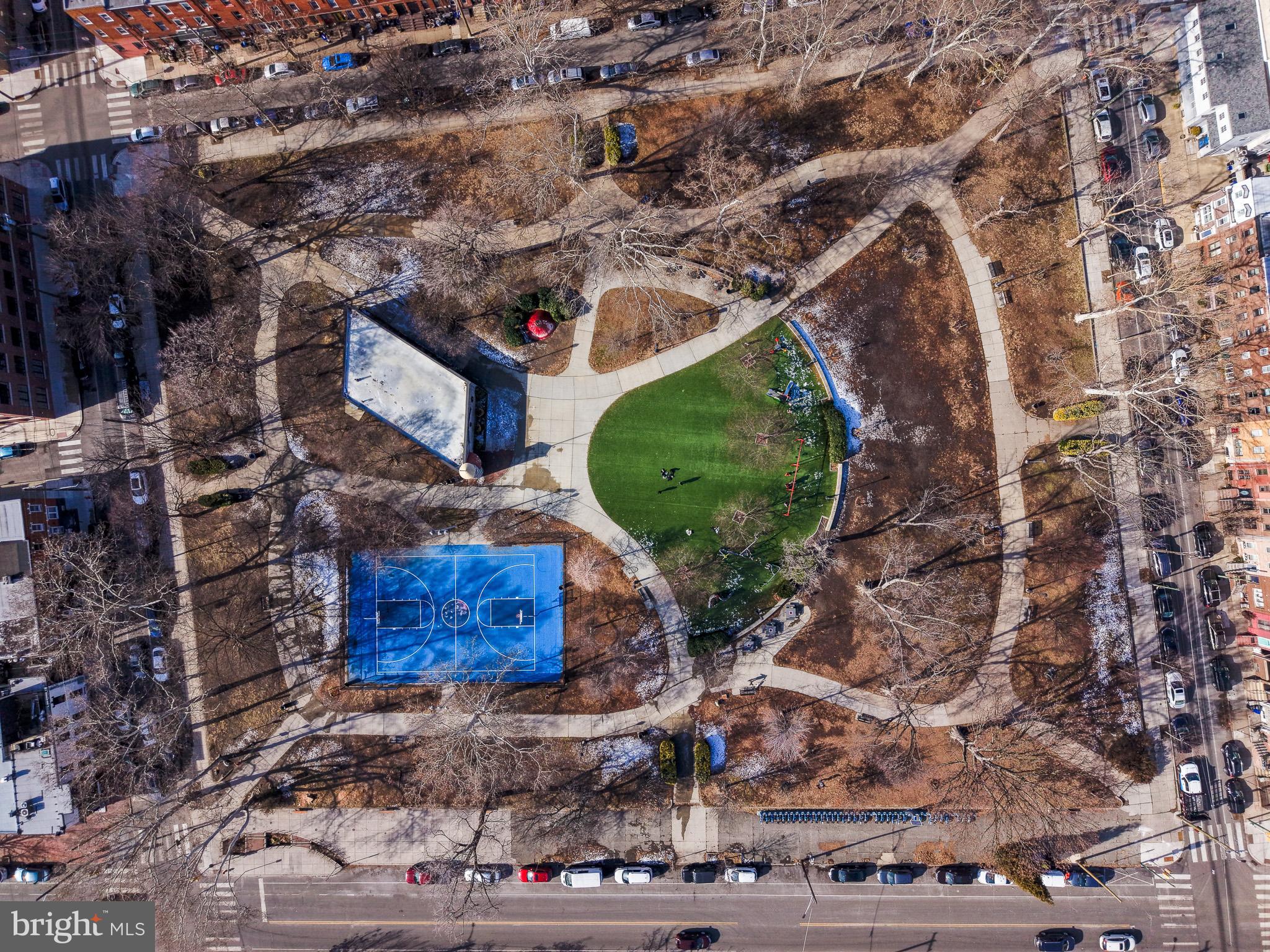 DICKINSON NARROWS - Residential