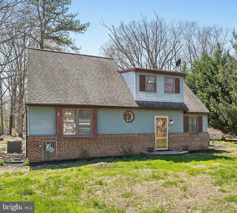 52 Howard Avenue, Franklinville, NJ MLS: NJGL2055546