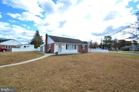 1000 Cooper Street, Edgewater Park, NJ MLS: NJBL2101590