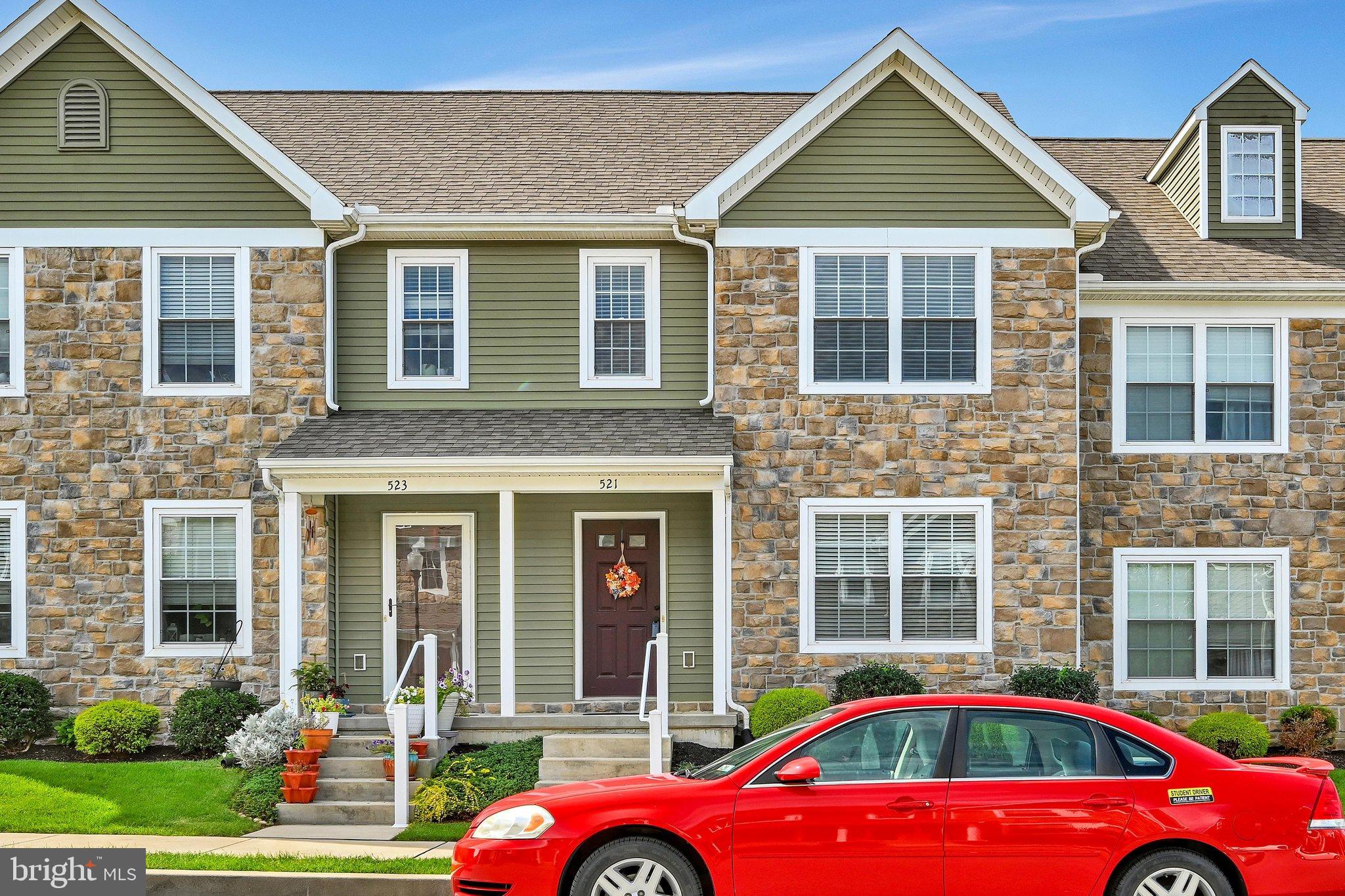 521 BYLER CIRCLE