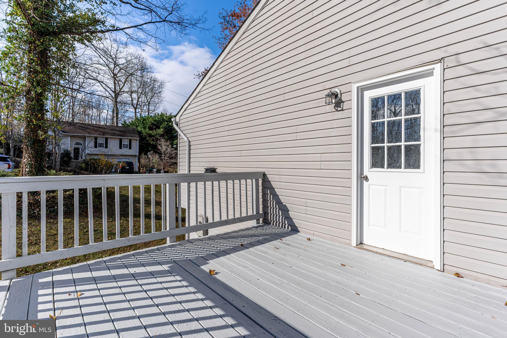 HIDDEN LAKE - Residential