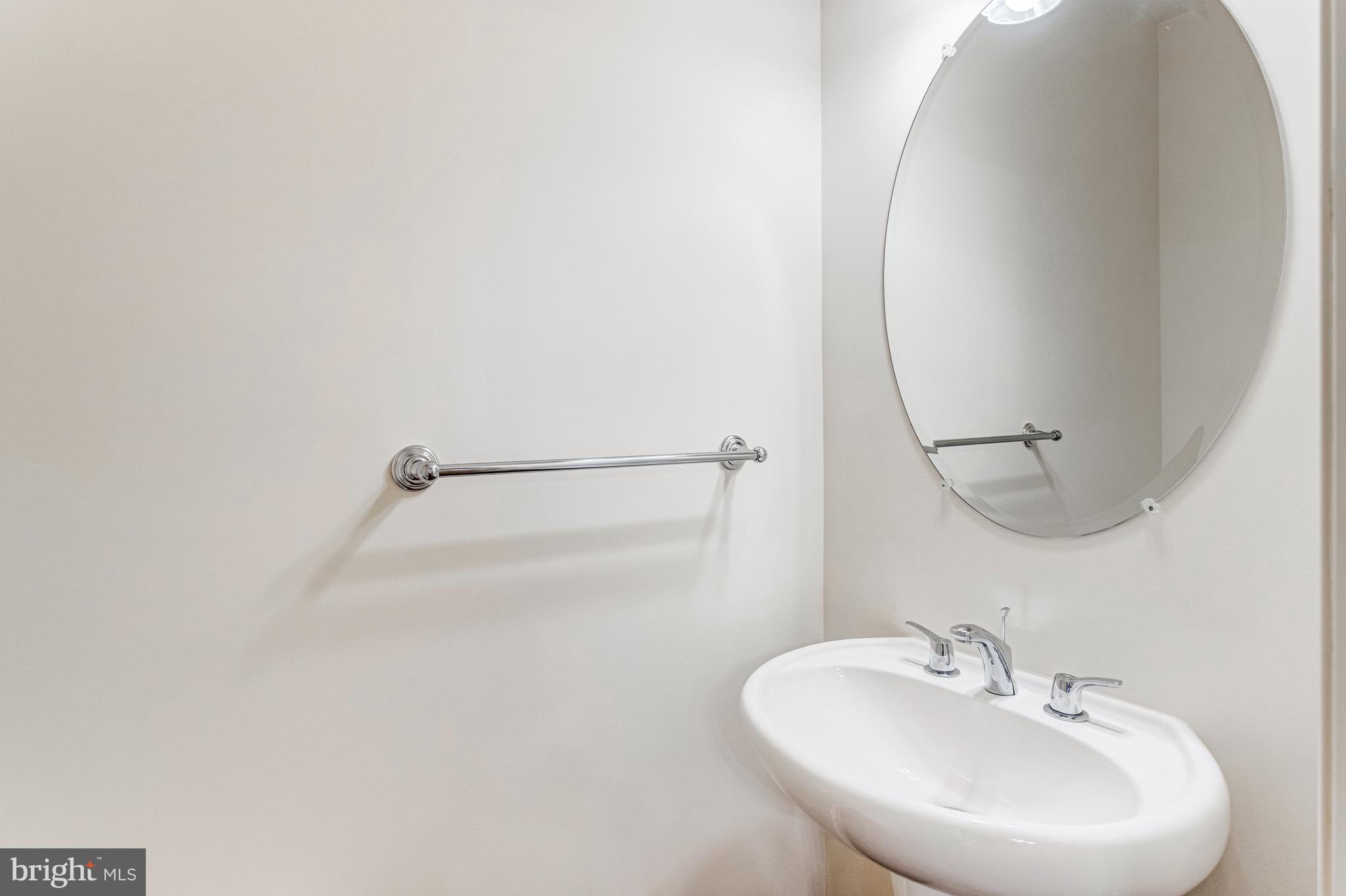 POTOMAC CREST - Residential