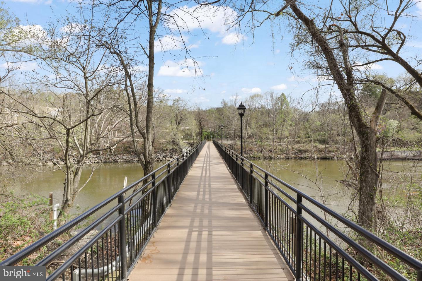 POTOMAC CREST - Residential