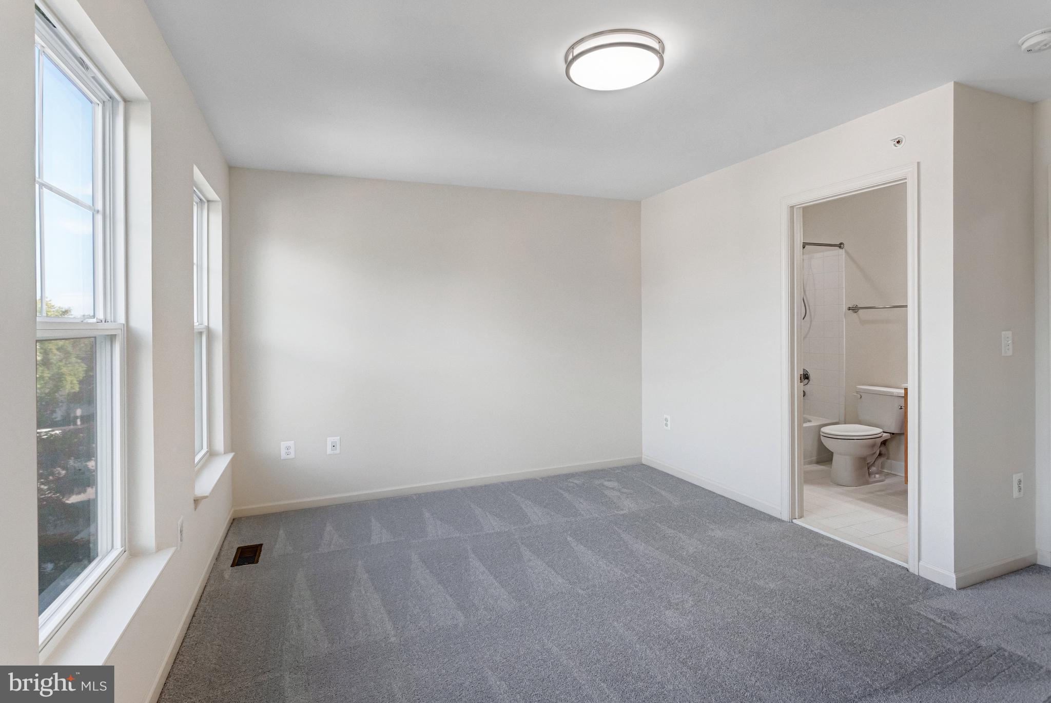 POTOMAC CREST - Residential