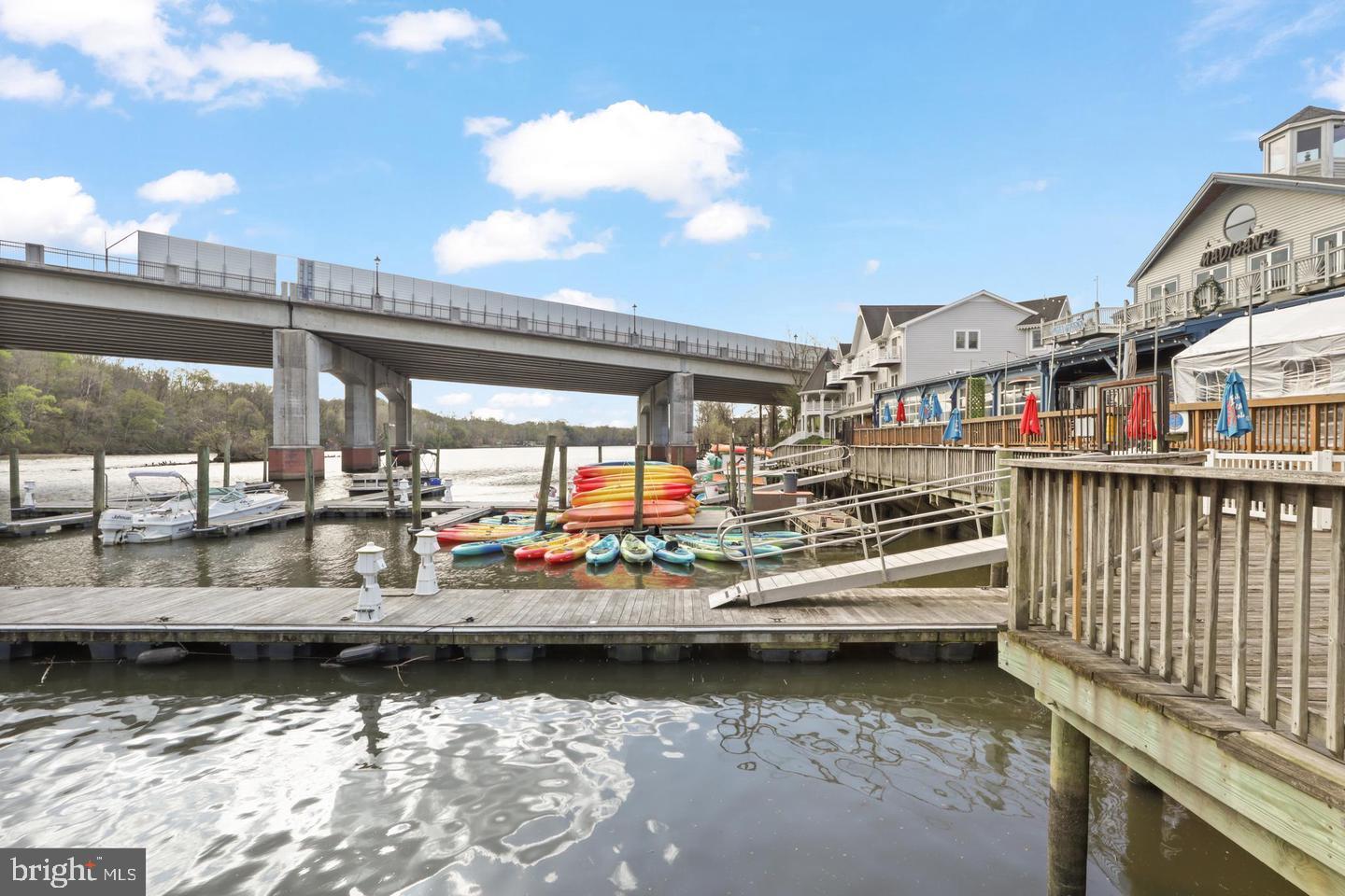 POTOMAC CREST - Residential