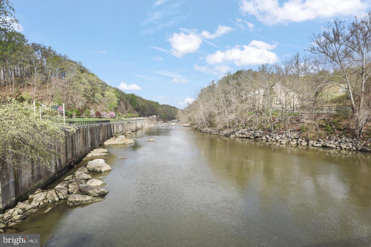 POTOMAC CREST - Residential