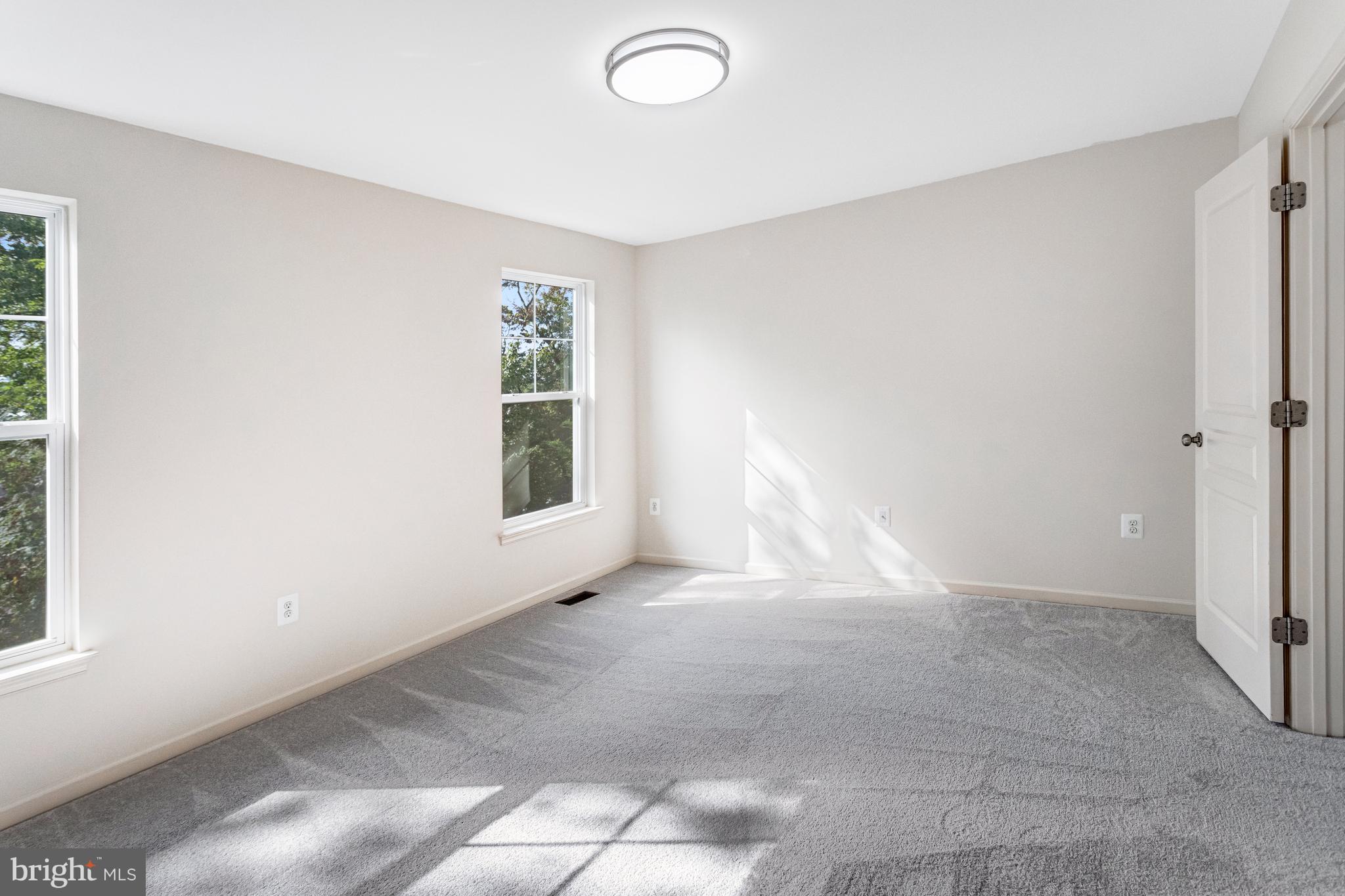 POTOMAC CREST - Residential