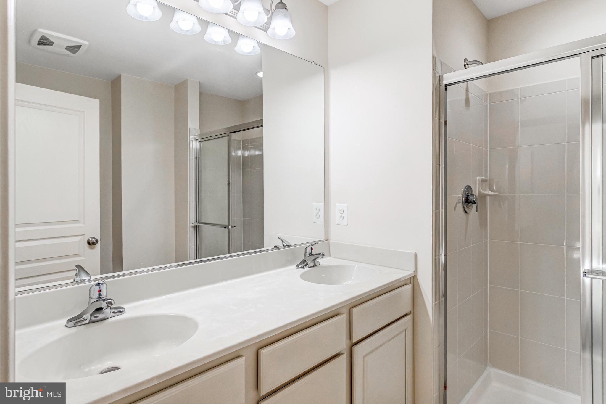 POTOMAC CREST - Residential