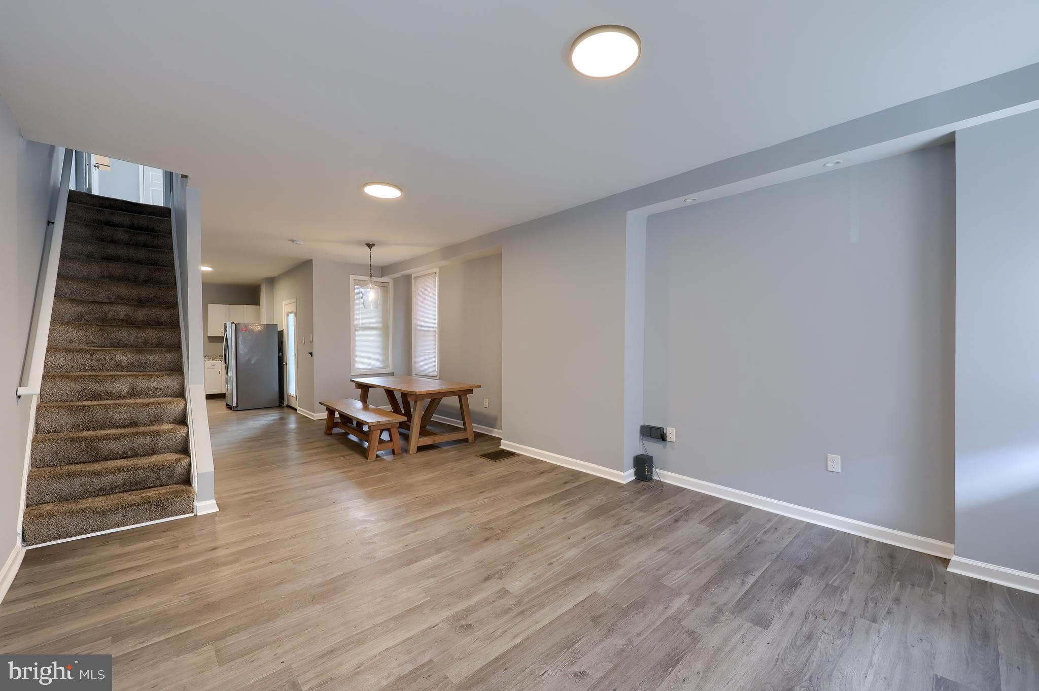 COLUMBIA - Residential