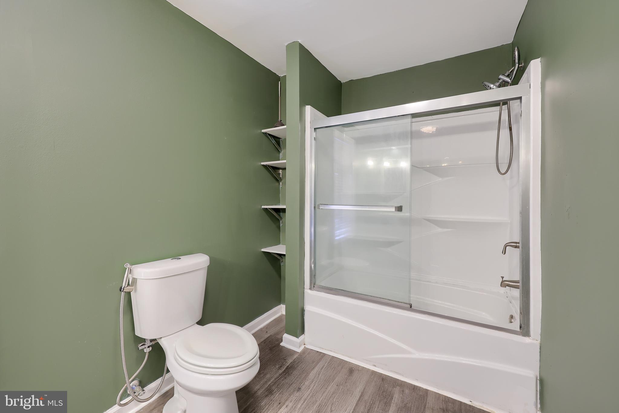 COLUMBIA - Residential