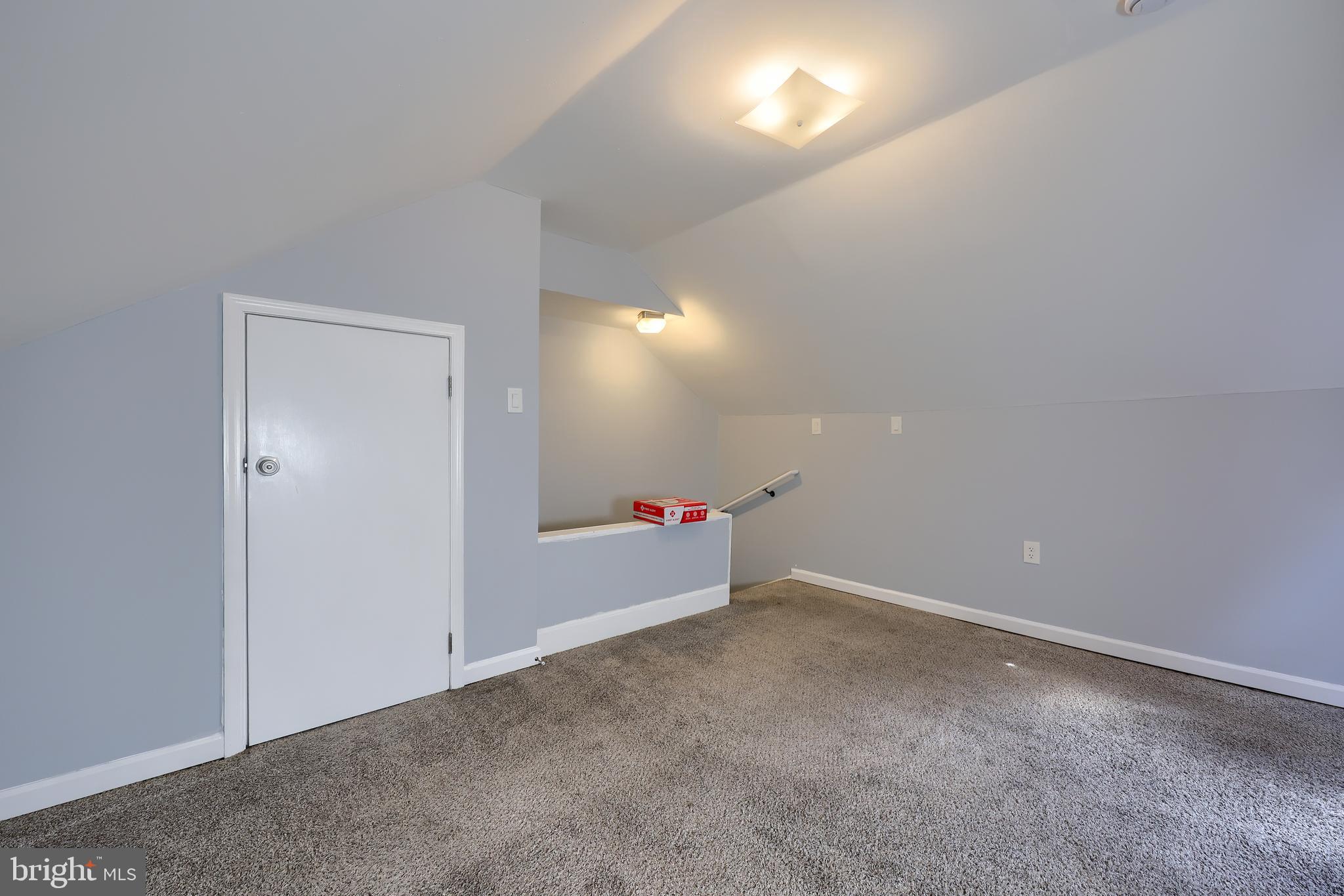 COLUMBIA - Residential