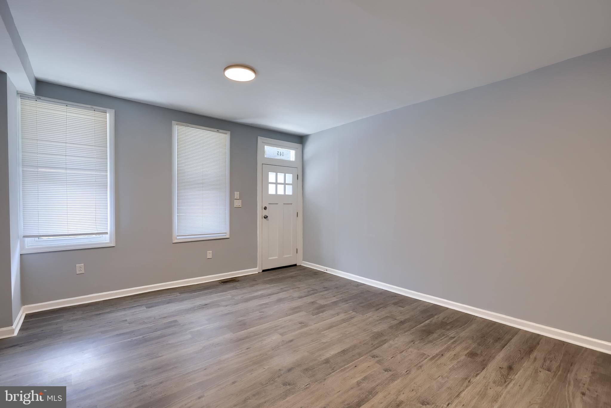 COLUMBIA - Residential