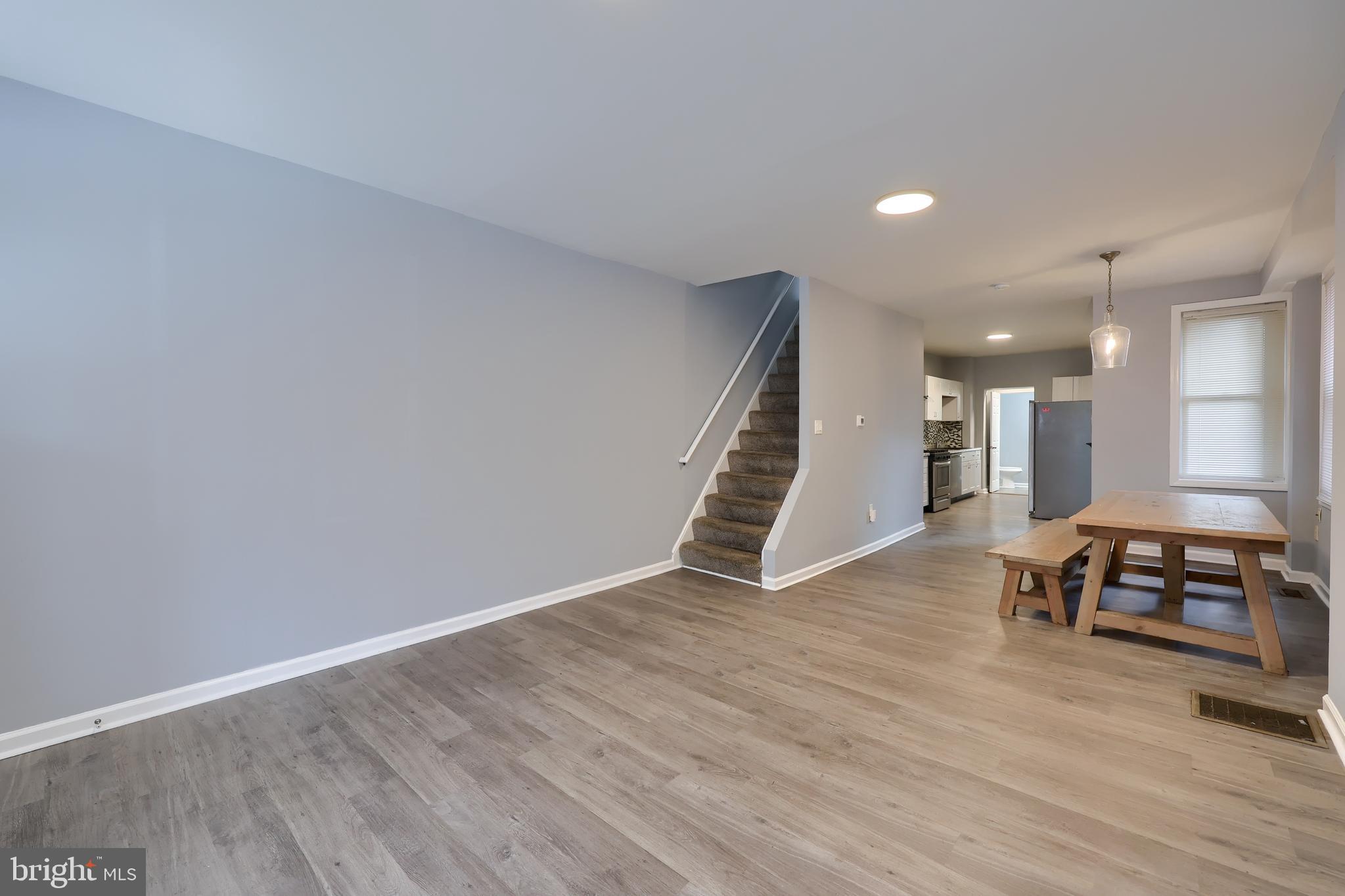 COLUMBIA - Residential