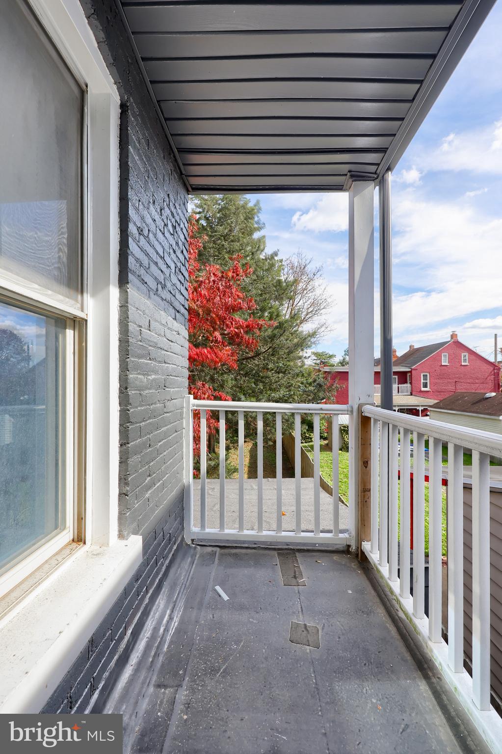 COLUMBIA - Residential