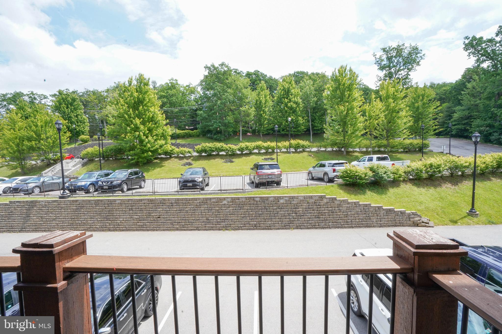 SILVER TREE SUITES - Residential