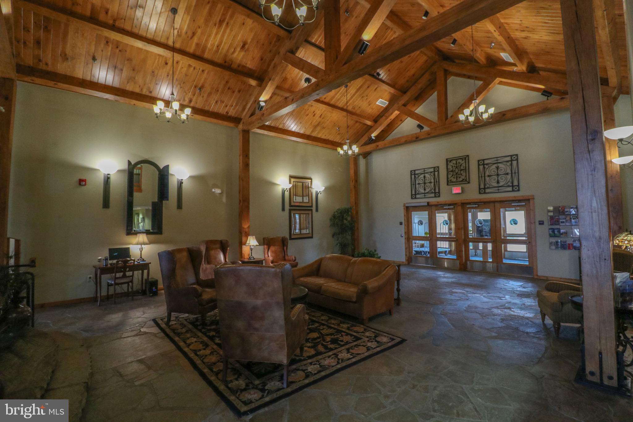 SILVER TREE SUITES - Residential