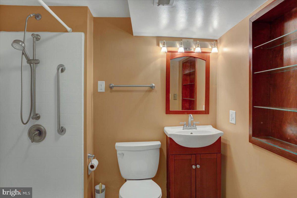 NEW FRANKLIN - Residential