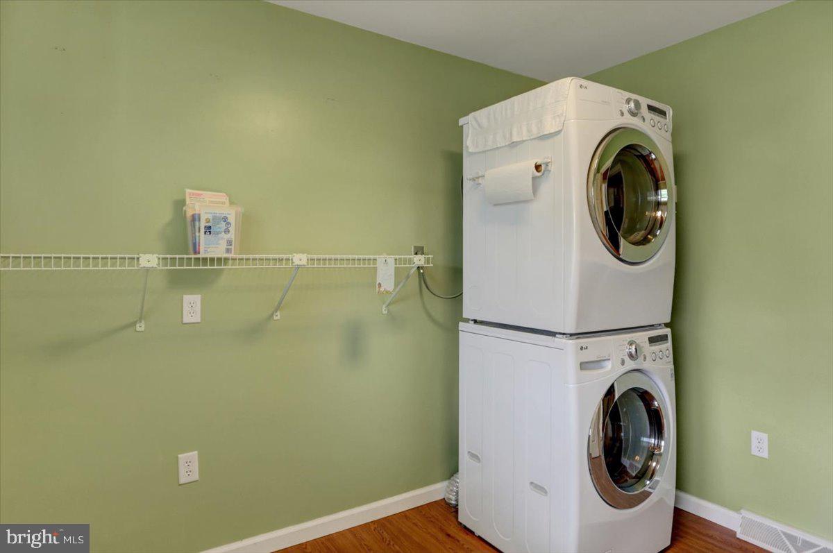 NEW FRANKLIN - Residential