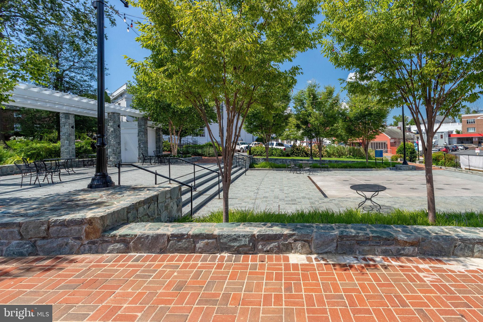 THE CROSSINGS - Residential