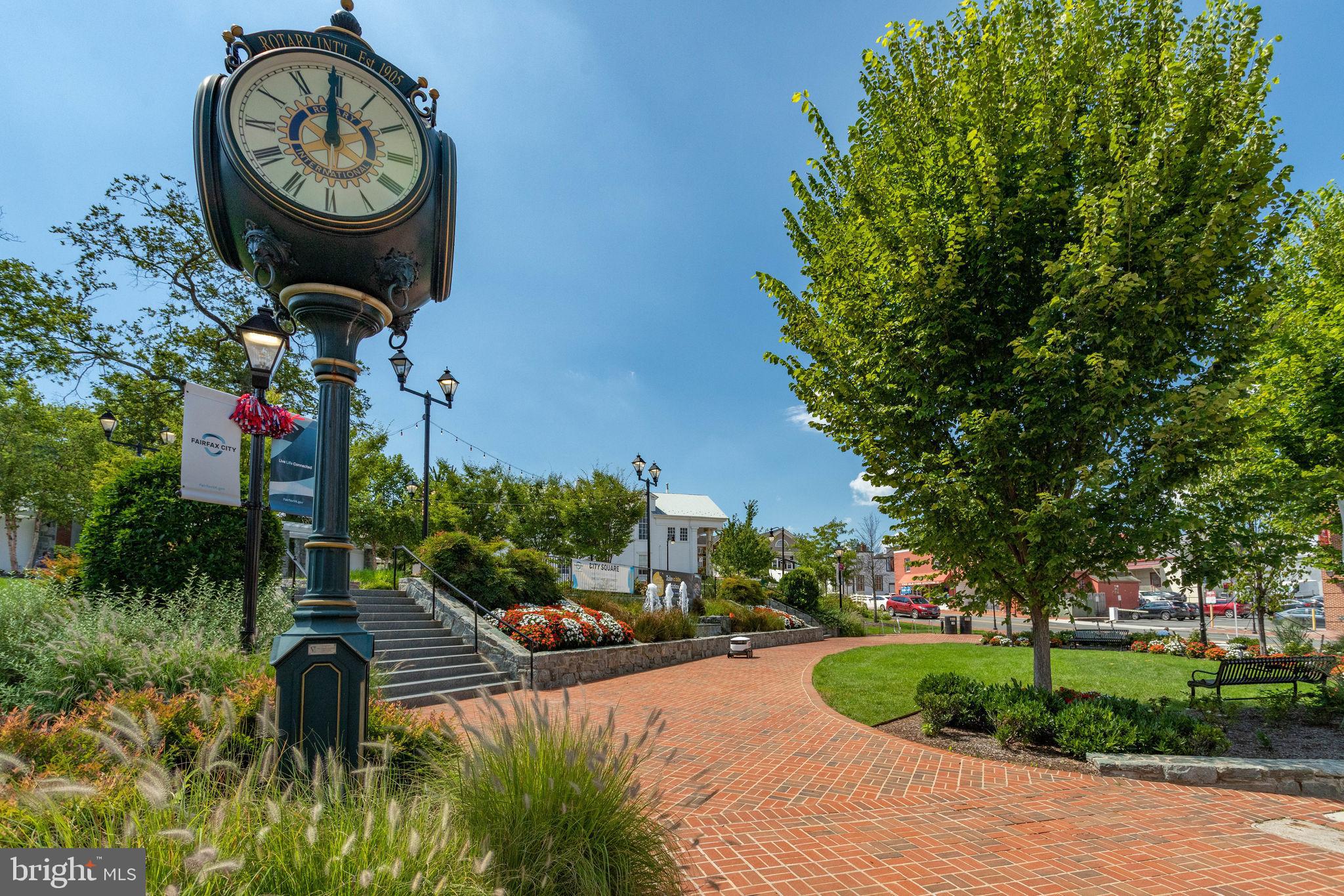 THE CROSSINGS - Residential