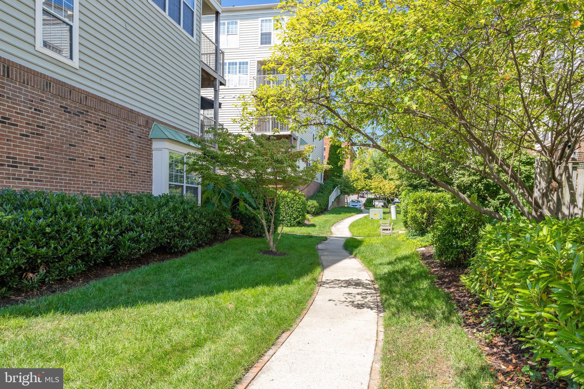 THE CROSSINGS - Residential