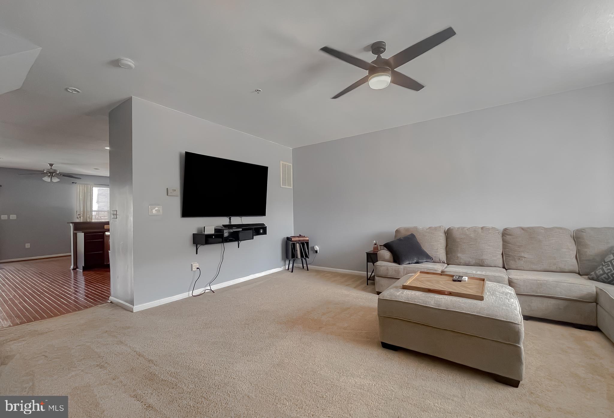 22703 VENTURA WAY