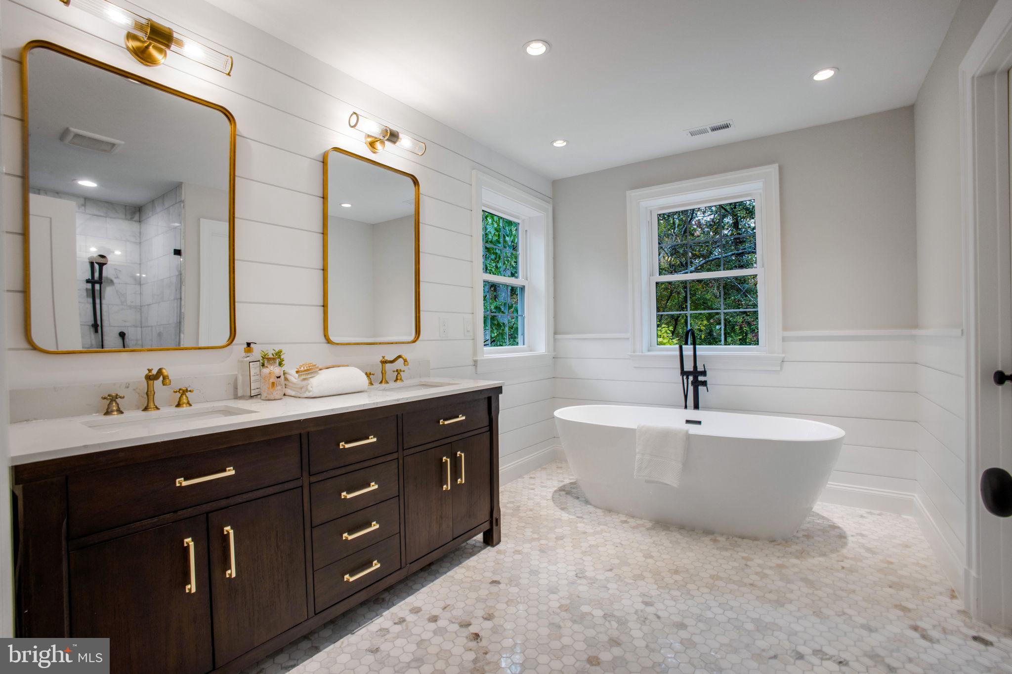 OLNEY OUTSIDE - Residential