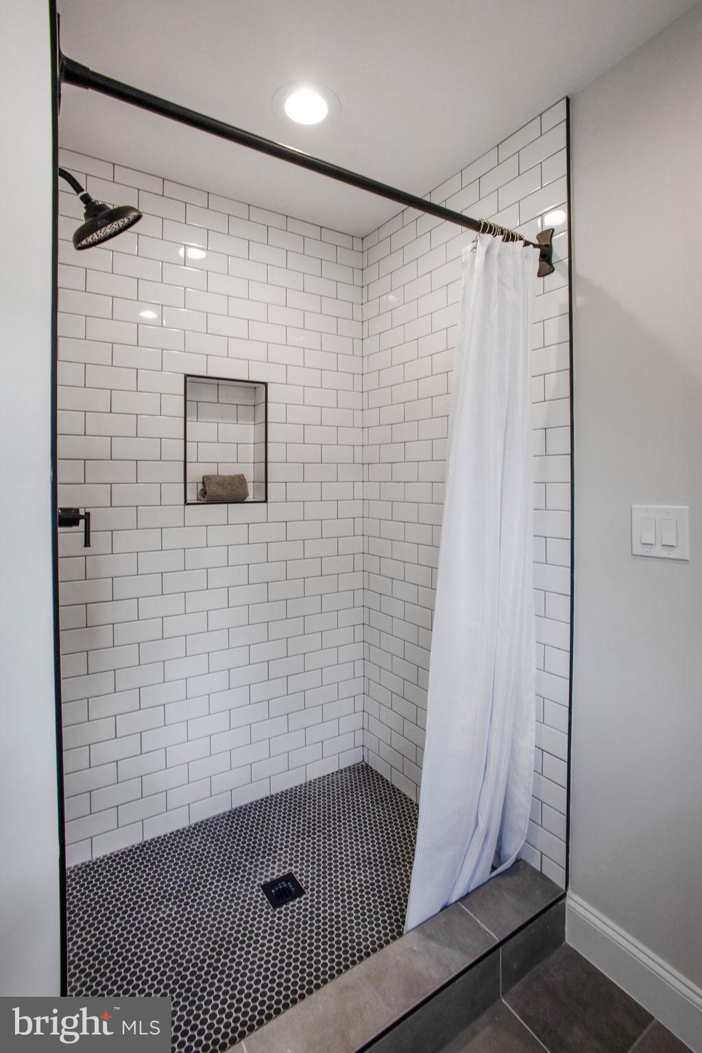 OLNEY OUTSIDE - Residential