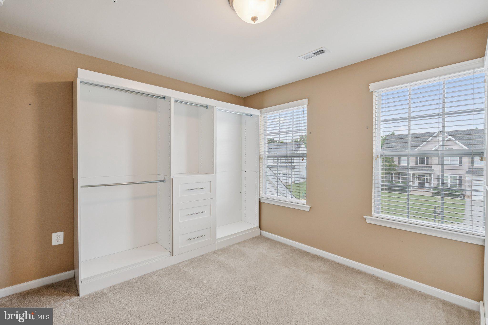 CECIL'S MILL - Residential