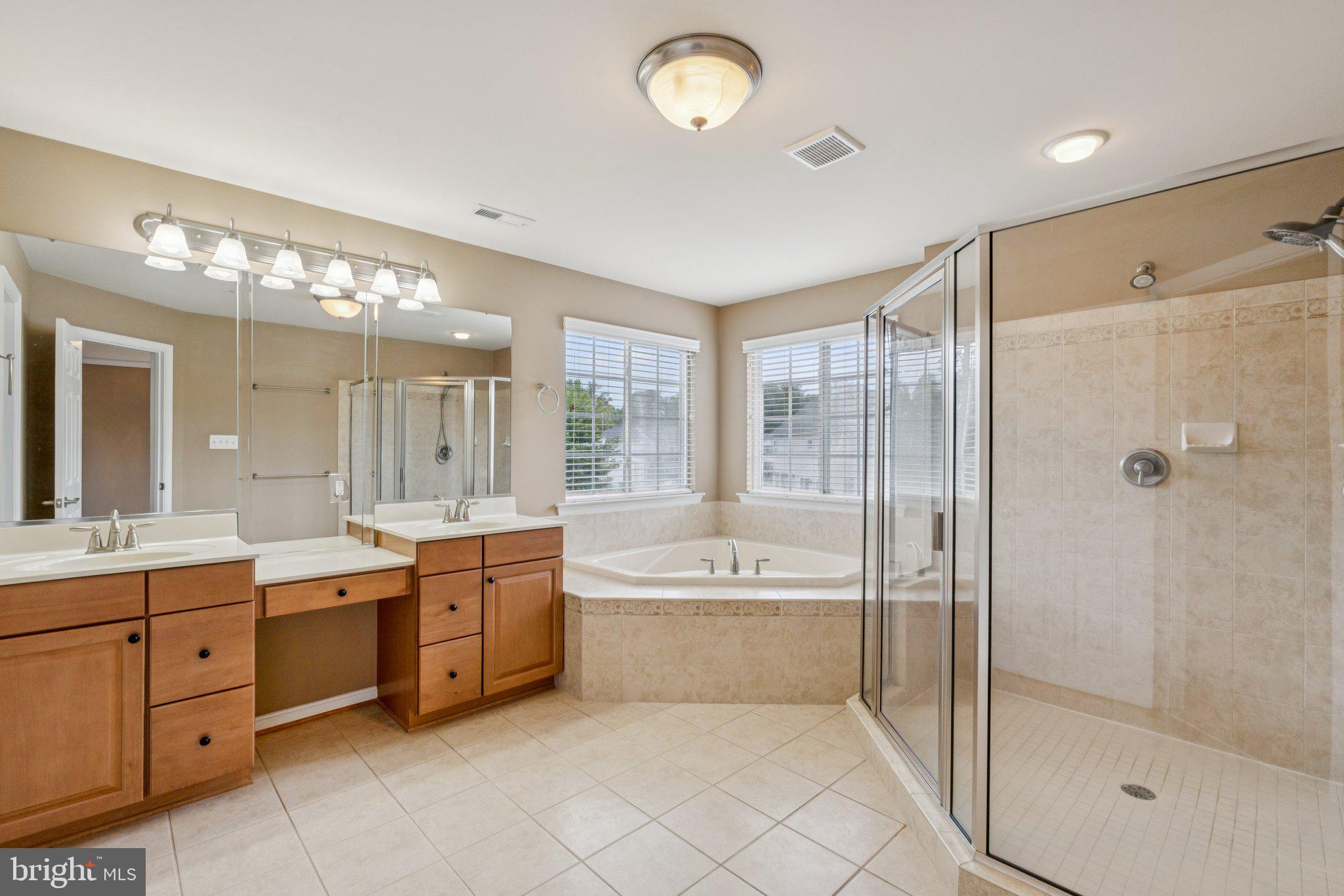 CECIL'S MILL - Residential