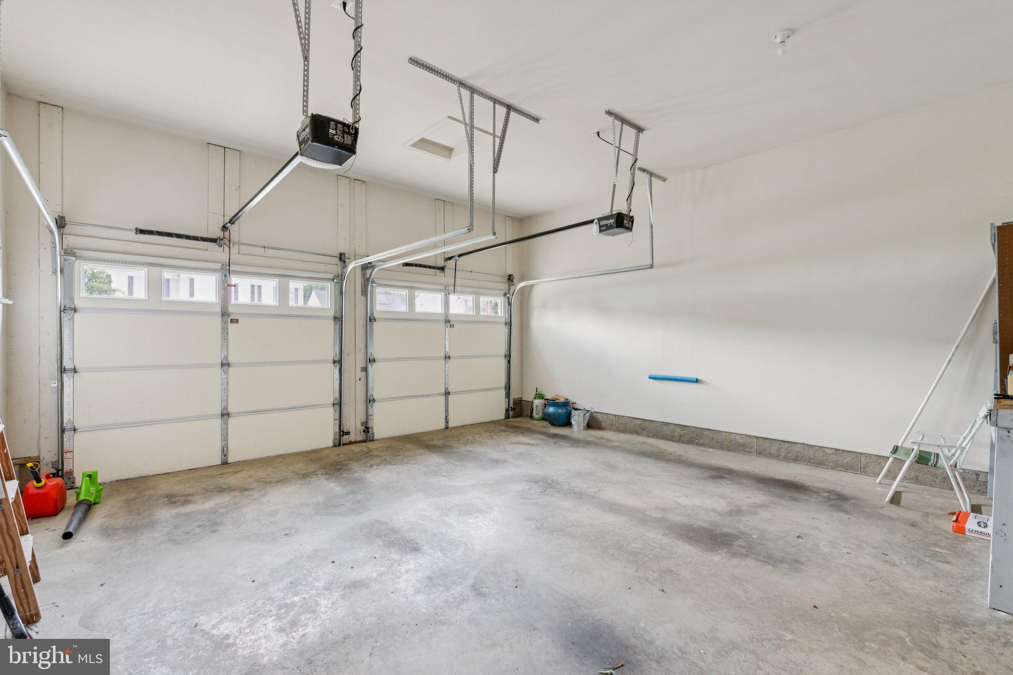 CECIL'S MILL - Residential