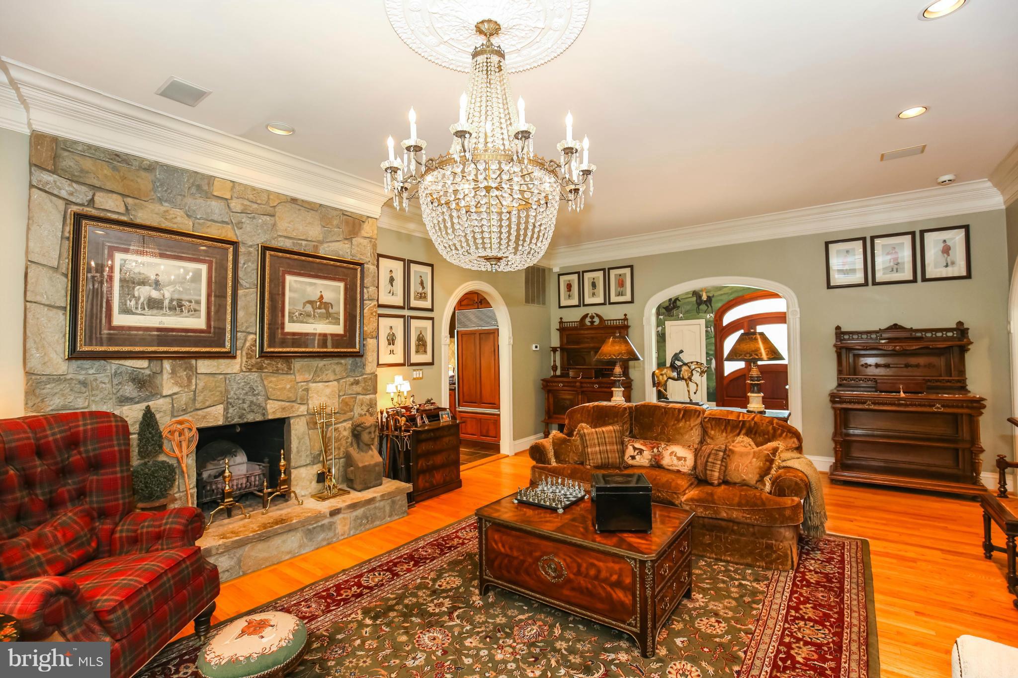 POTOMAC FALLS - Residential