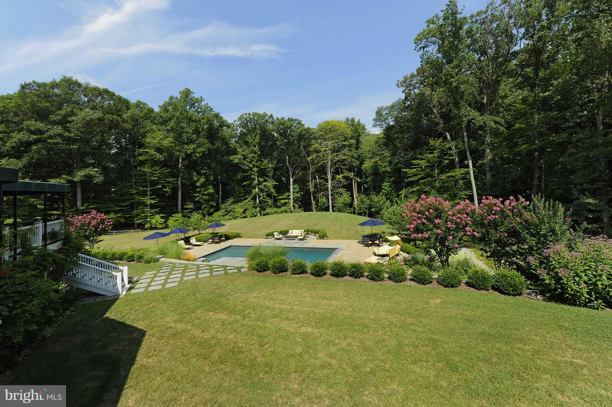 POTOMAC FALLS - Residential