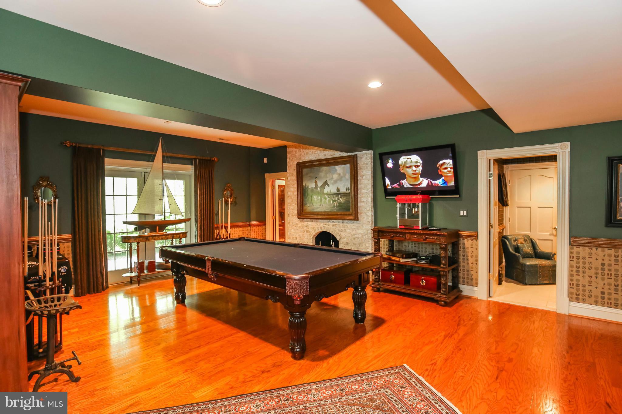 POTOMAC FALLS - Residential