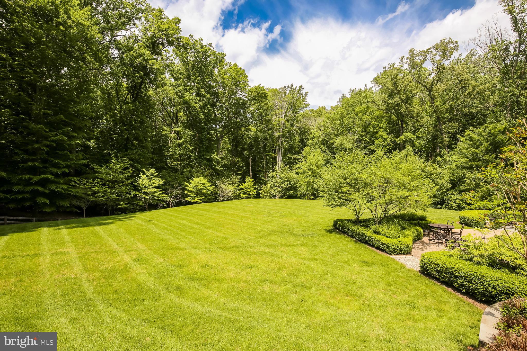 POTOMAC FALLS - Residential