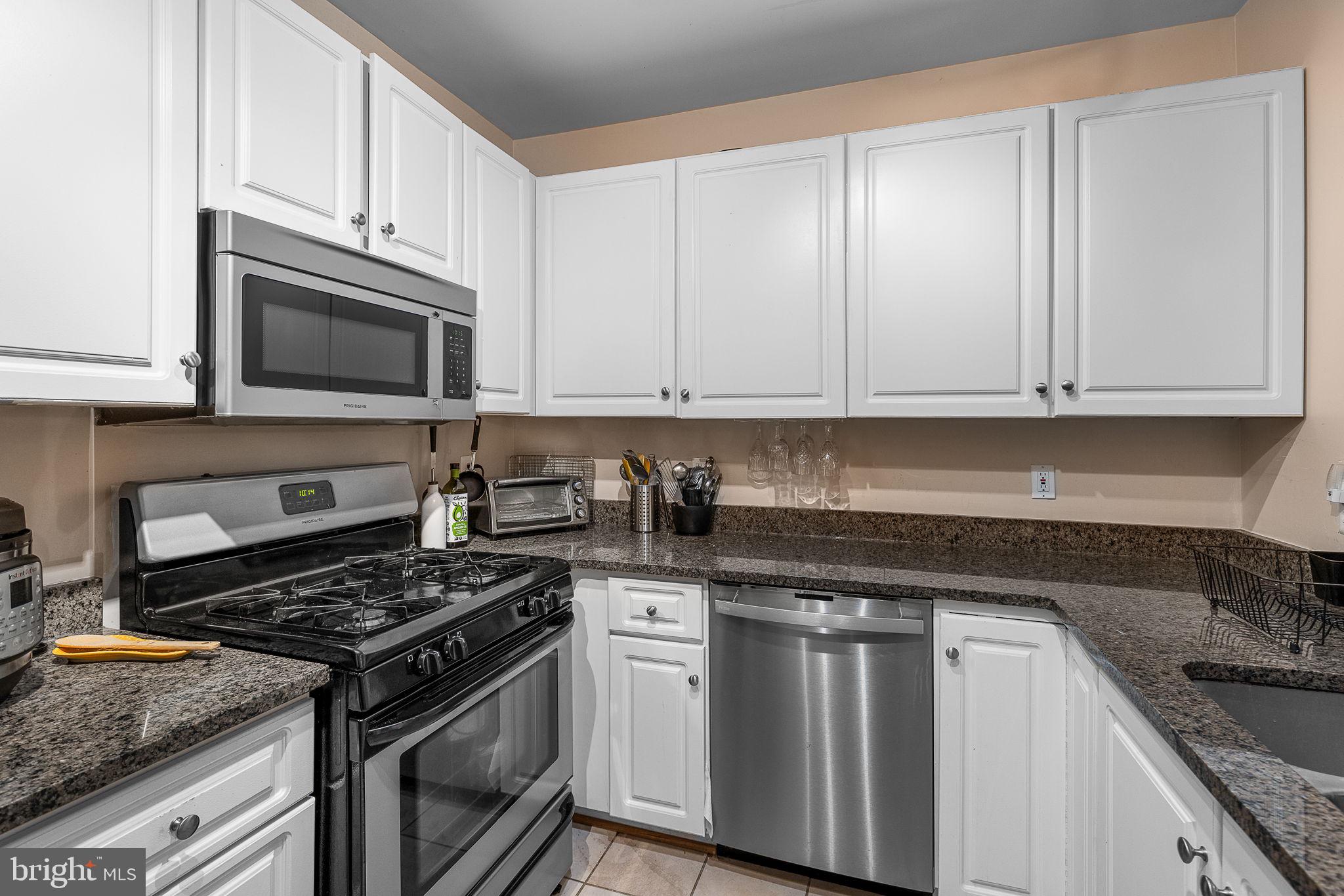 THE PAVILION - Residential