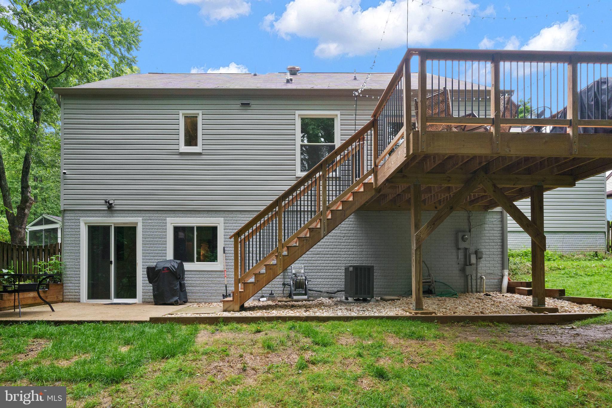 MONTCLAIR - Residential