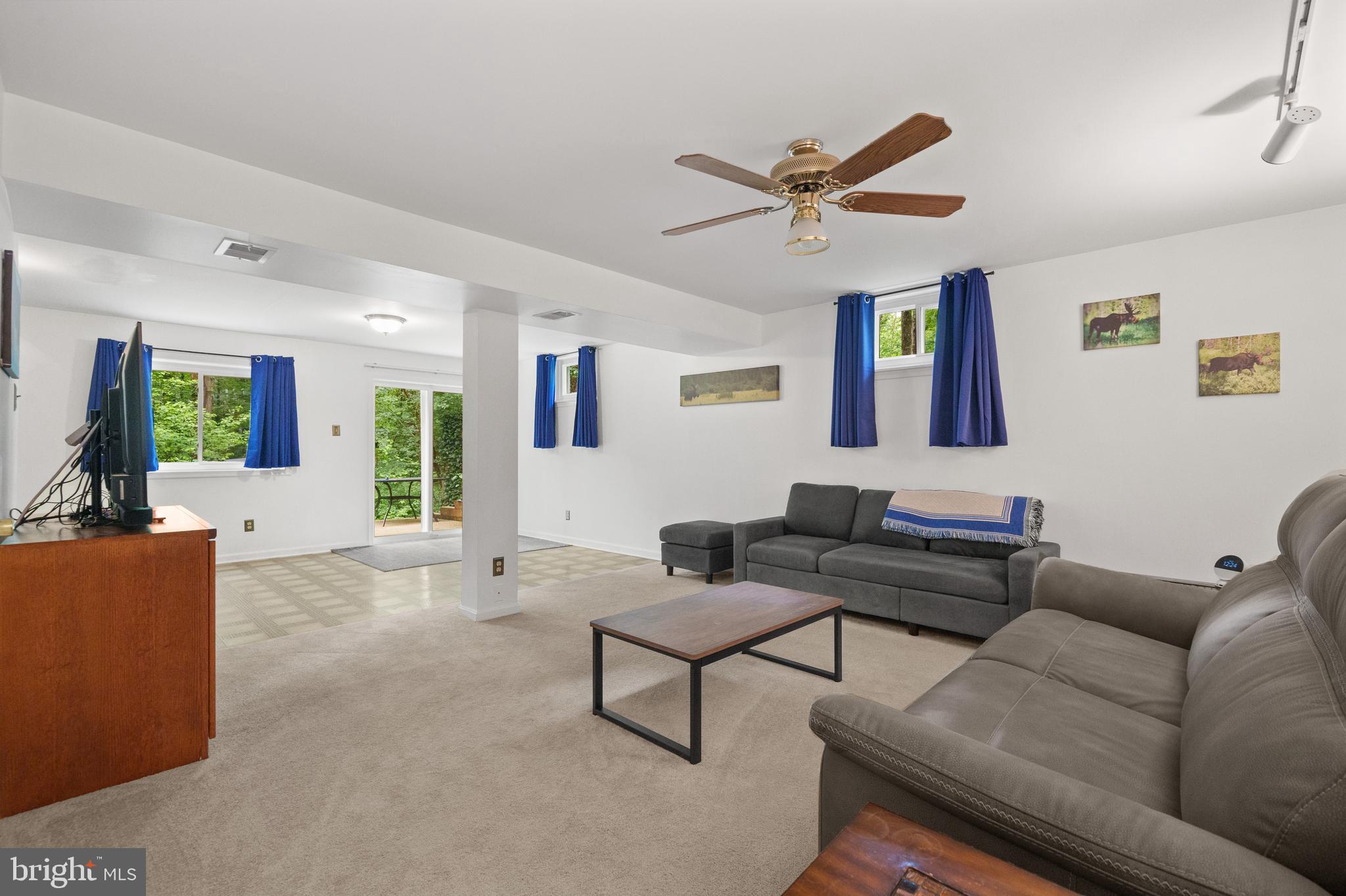 MONTCLAIR - Residential