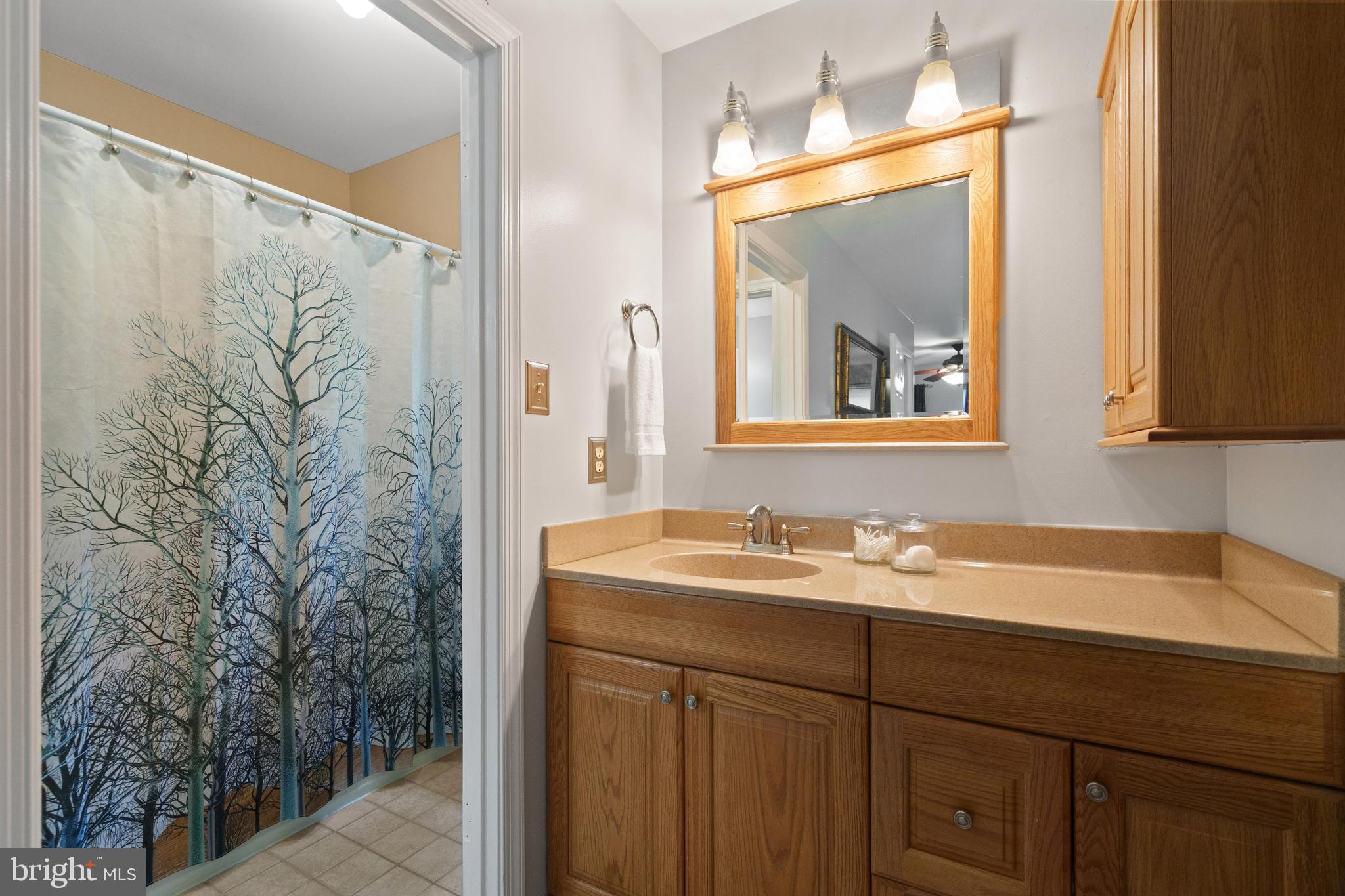 MONTCLAIR - Residential